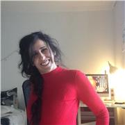 Profesora de inglés con experiencia internacional y certificación C1.